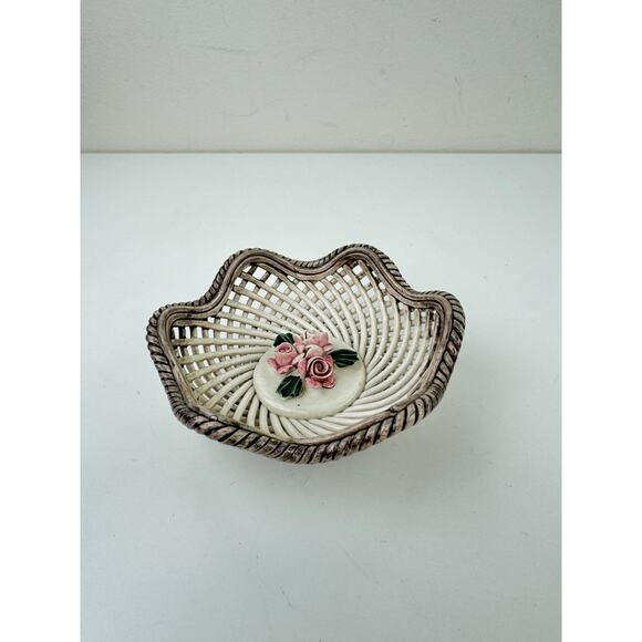 VISCONTI MOLLICA CAPODIMONTE Latticework Basket Trinket Dish Ceramic Flower IT - Picture 4 of 7
